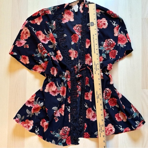 🌺 MILEY + MOLLY Navy Floral Kimono Tie-Front Cardigan – Medium - Picture 8 of 10